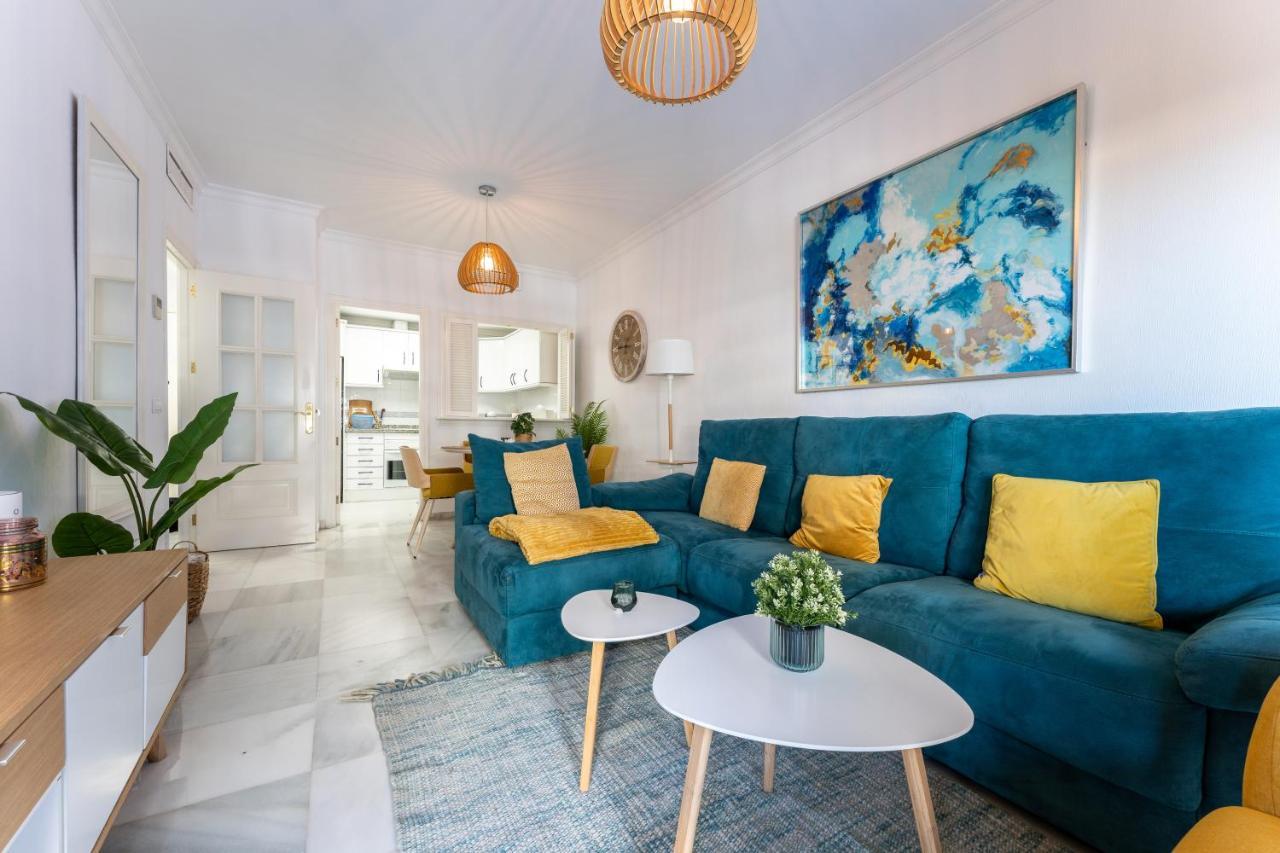 Dona Sofia Apartment Фуeнхирола Екстериор снимка