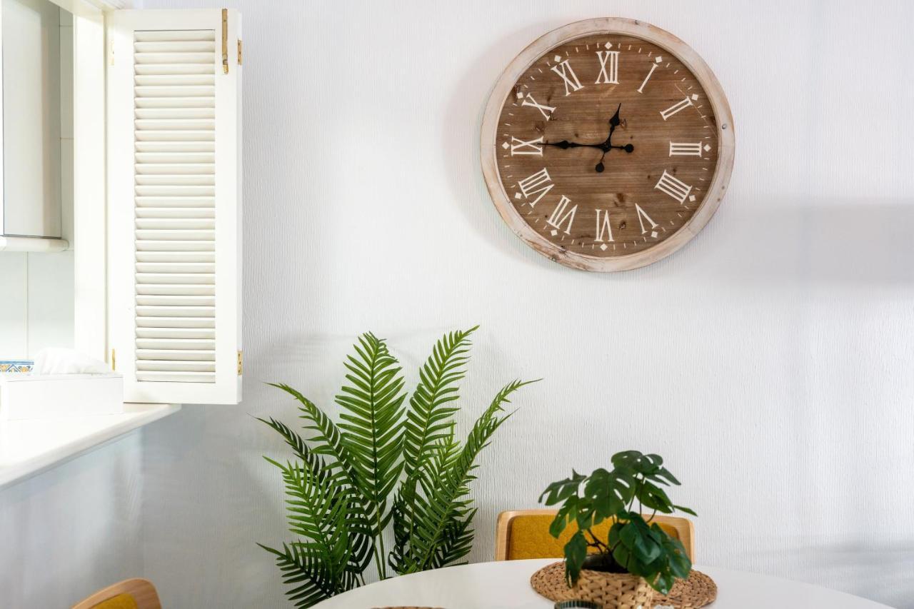 Dona Sofia Apartment Фуeнхирола Екстериор снимка