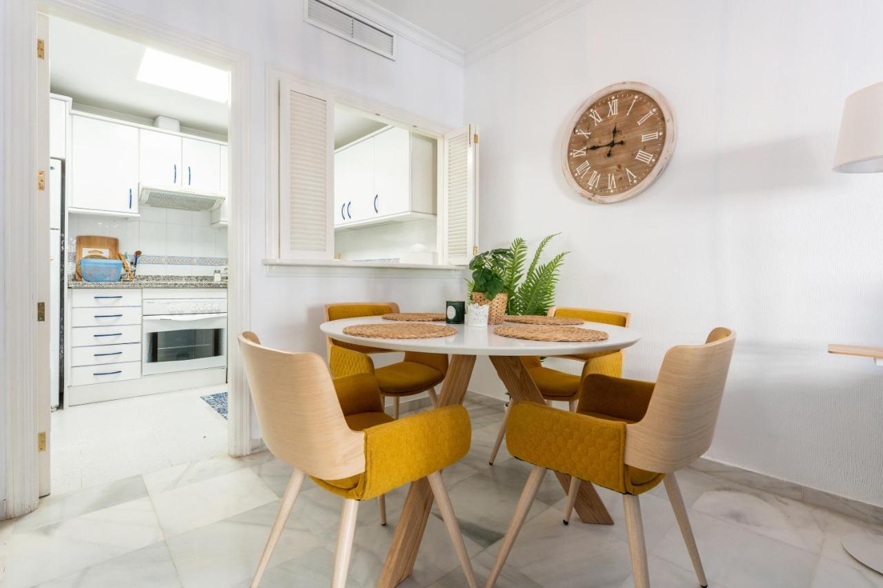Dona Sofia Apartment Фуeнхирола Екстериор снимка